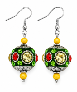 VOYAGE, VOYAGE : Cachemire vert strass jaune rouge vert